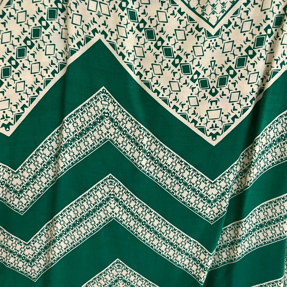 Sugarlips Green Asymmetrical Camisole Tank Top - Picture 2 of 4